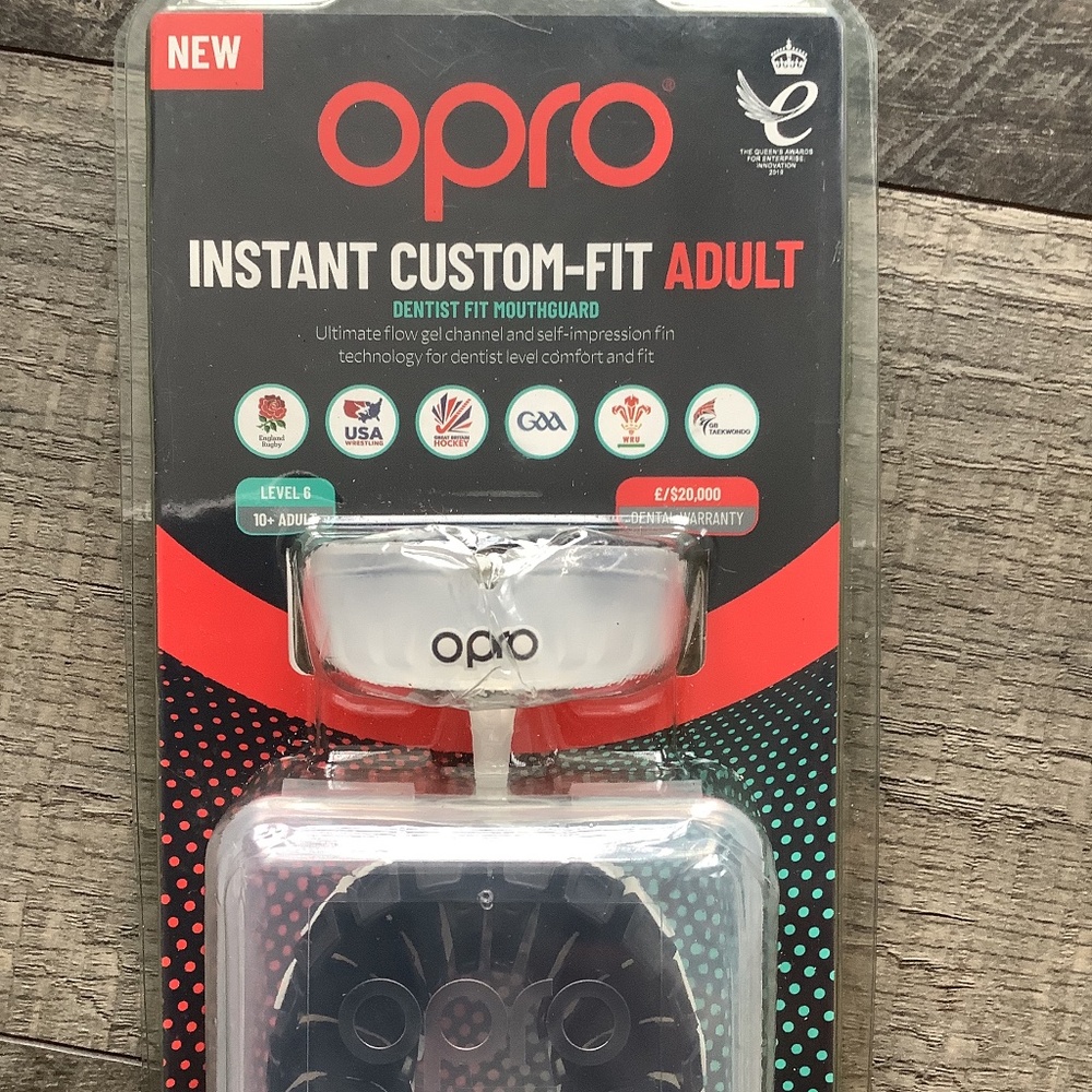 Mouth guard  - Opro instant custom-fit. (Adult)